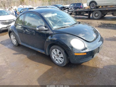 VOLKSWAGEN NEW BEETLE 2009
