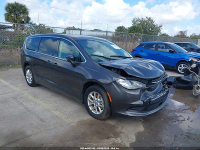 CHRYSLER VOYAGER 2022