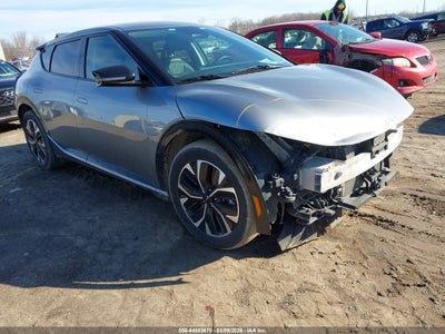 KIA EV6 2024