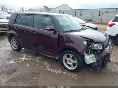 SCION XB 2012