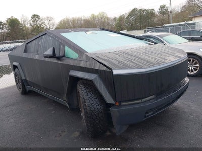 TESLA CYBERTRUCK 2024