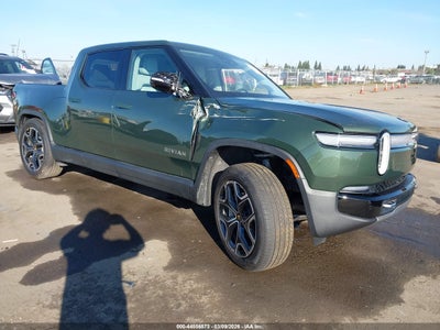 RIVIAN R1T 2025