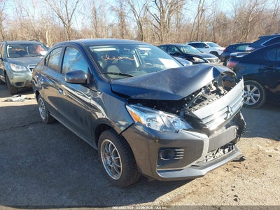 MITSUBISHI MIRAGE G4 2024