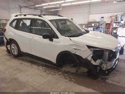 SUBARU FORESTER 2019