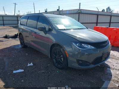 CHRYSLER PACIFICA 2020