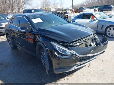 INFINITI QX30 2018