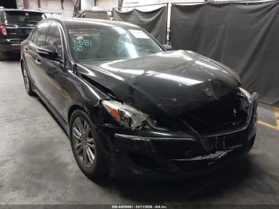HYUNDAI GENESIS 2012