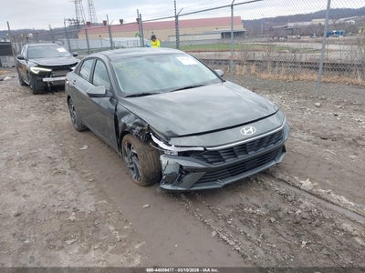HYUNDAI ELANTRA 2025