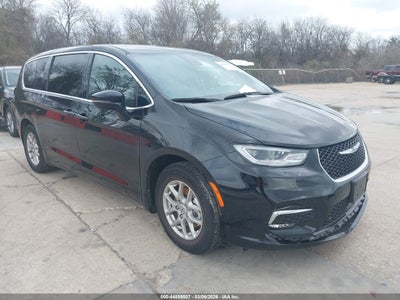CHRYSLER PACIFICA 2025