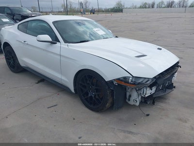 FORD MUSTANG 2023