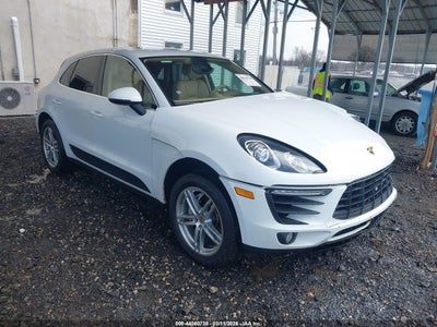 PORSCHE MACAN 2015