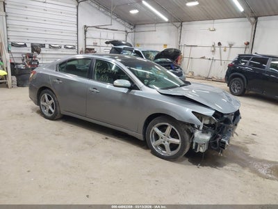 NISSAN MAXIMA 2009