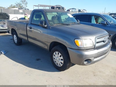 TOYOTA TUNDRA 2004