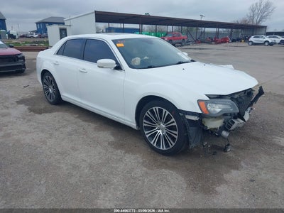 CHRYSLER 300 2012