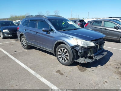SUBARU OUTBACK 2015