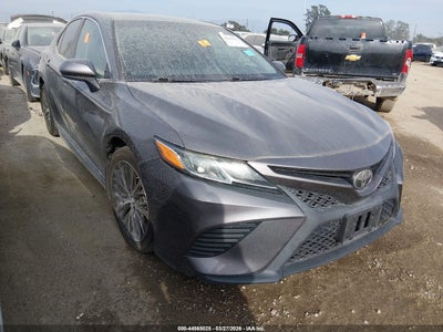 TOYOTA CAMRY 2018