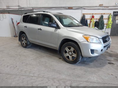TOYOTA RAV4 2010