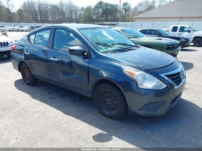 NISSAN VERSA 2017