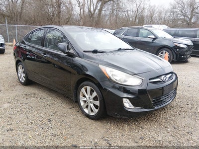 HYUNDAI ACCENT 2012