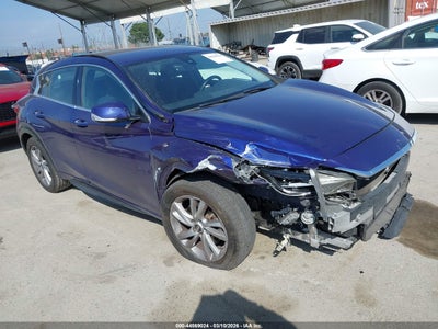 INFINITI QX30 2018