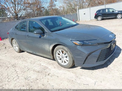 TOYOTA CAMRY 2025
