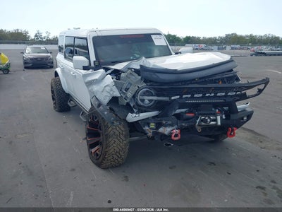 FORD BRONCO 2022