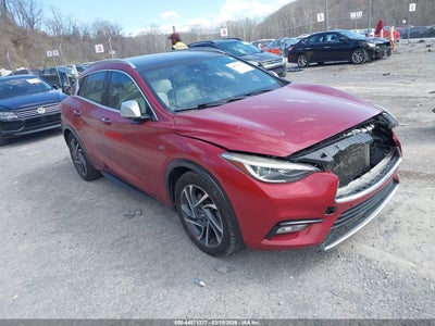 INFINITI QX30 2017