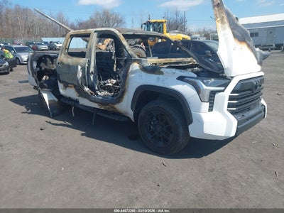 TOYOTA TUNDRA 2026