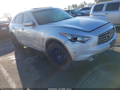 INFINITI QX70 2014
