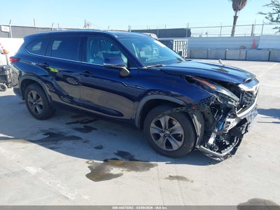 TOYOTA HIGHLANDER 2021