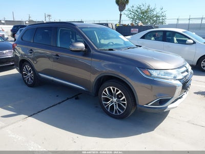MITSUBISHI OUTLANDER 2016
