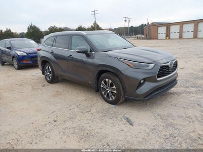TOYOTA HIGHLANDER 2021