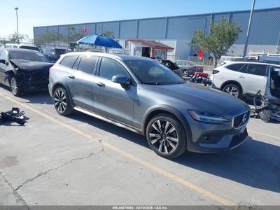 VOLVO V60 CROSS COUNTRY 2020