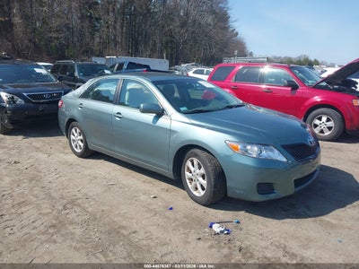 TOYOTA CAMRY 2011