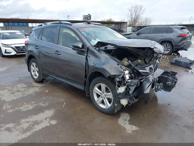 TOYOTA RAV4 2013