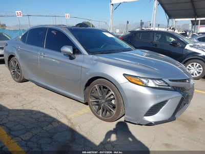 TOYOTA CAMRY 2019