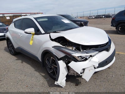 TOYOTA C-HR 2021