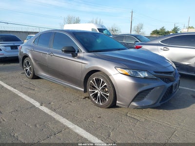 TOYOTA CAMRY 2019