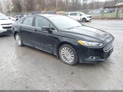 FORD FUSION HYBRID 2013