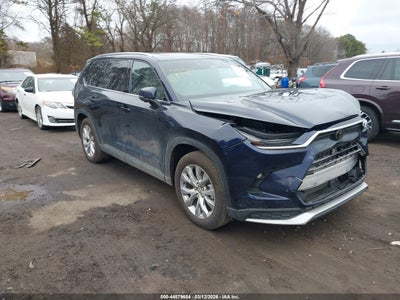 TOYOTA GRAND HIGHLANDER 2025