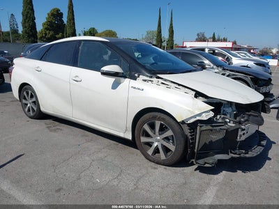 TOYOTA MIRAI 2016