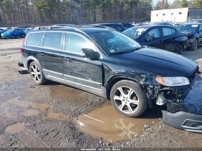 VOLVO XC70 2012