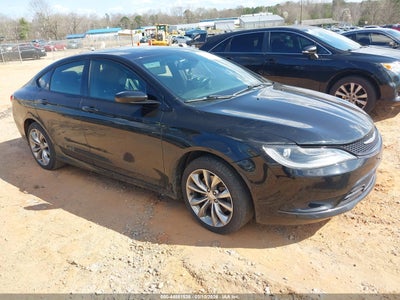 CHRYSLER 200 2015