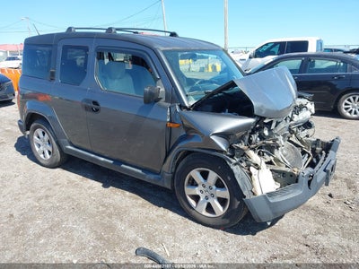 HONDA ELEMENT 2011