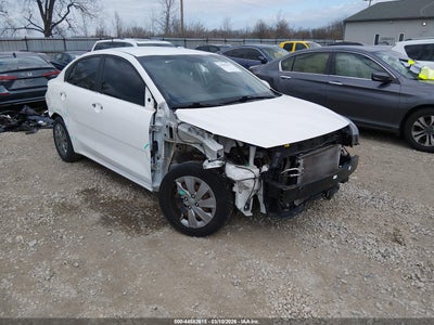 KIA RIO 2020