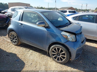 SCION IQ 2013