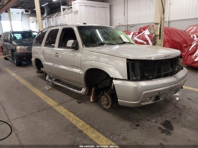 CADILLAC ESCALADE 2004