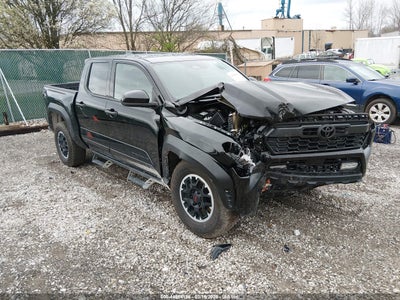 TOYOTA TACOMA 2025