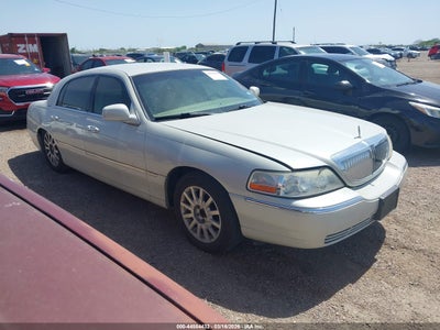 LINCOLN TOWN CAR 2007