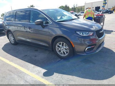 CHRYSLER PACIFICA 2023